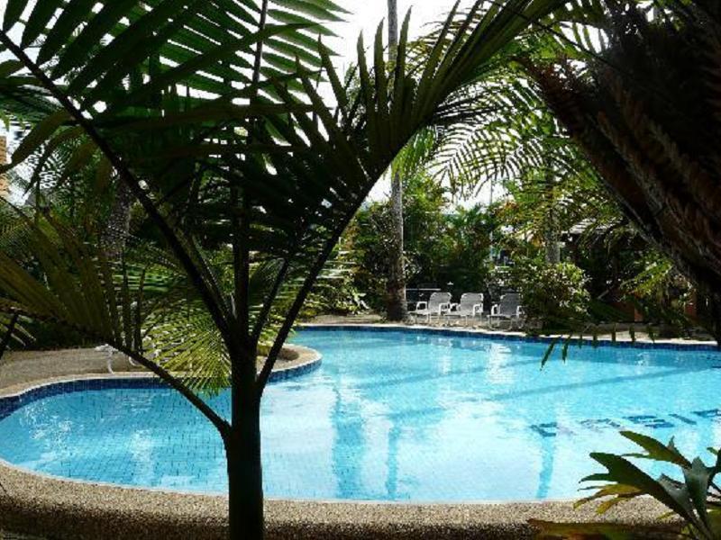 Oasis Inn Apartments Cairns Bagian luar foto